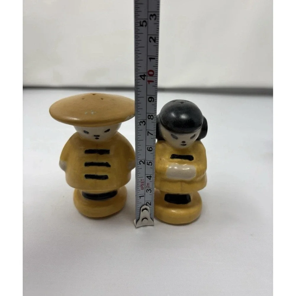 Vintage Asian Couple Salt & Pepper Shakers Ceramic Rubber Stop‎ 1950's MCM